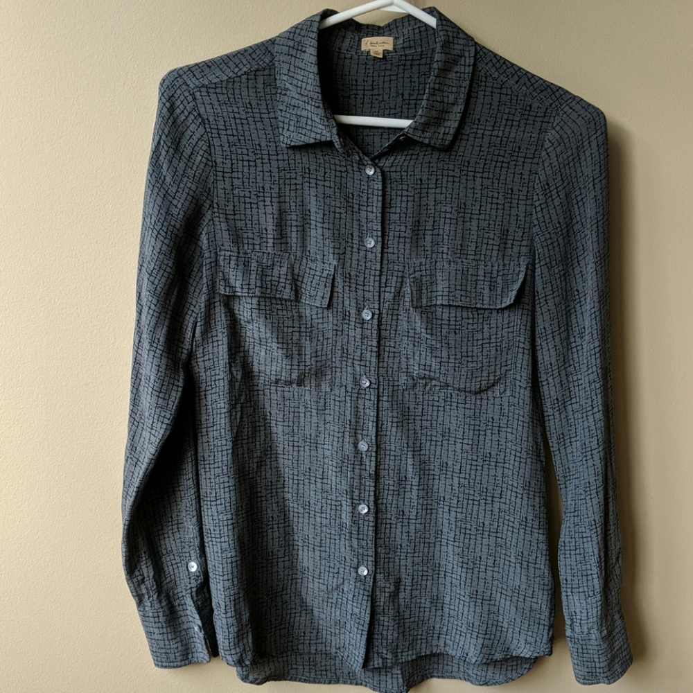 Aritzia Babaton Silk Blouse